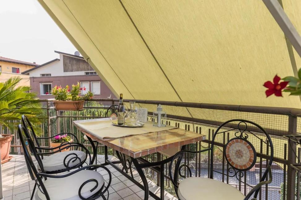Appartamento Angelo Bianco Peschiera del Garda Exterior foto